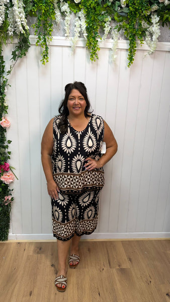 Ruth trousers black onesize 16-20 £15.99