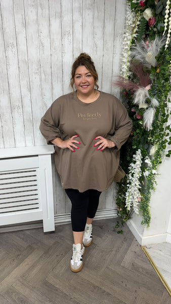 Amelia onesize 20-26 £22.99
