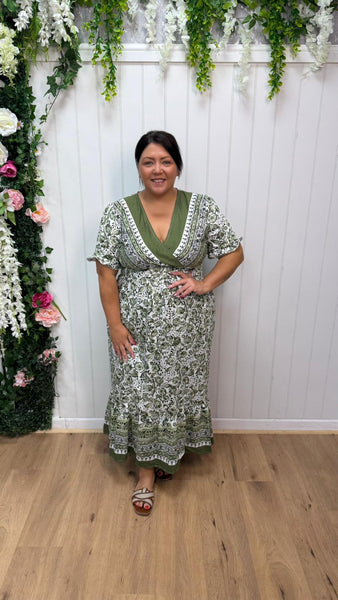 Josie Onesize 16-22 £23.99
