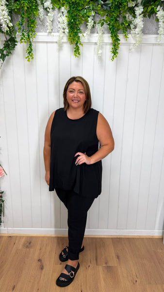 Lola onesize 18-26 £18.99