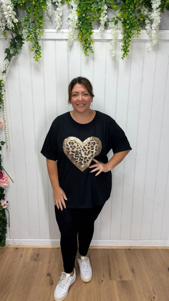 Leopard Heart T-shirt onesize 16-24 £17.99