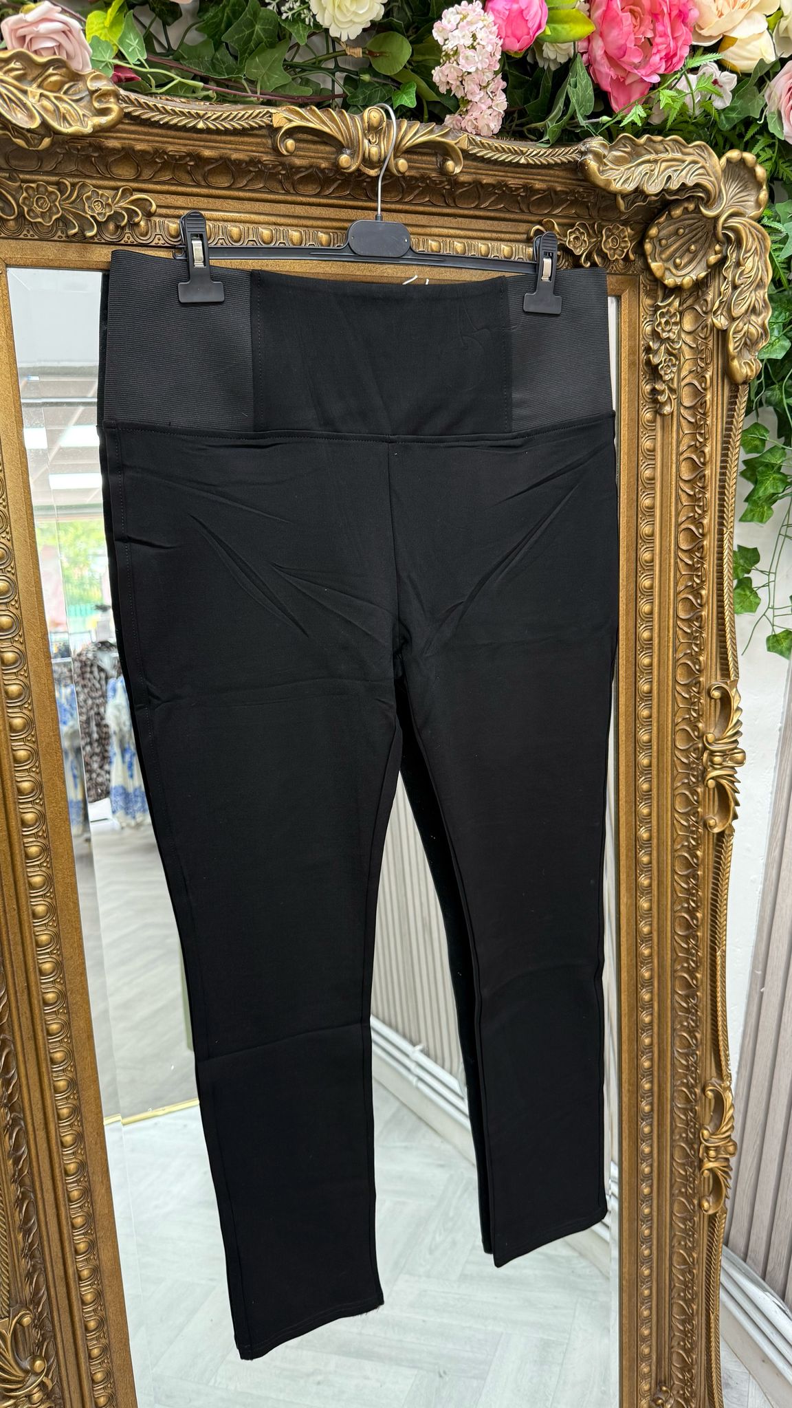 Emma £8