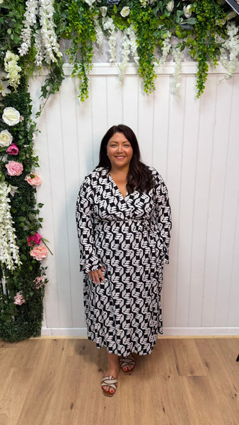 Claire onesize 16-28 £19.99