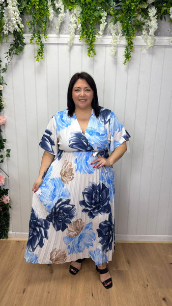 Bella onesize 18-26 £32.99
