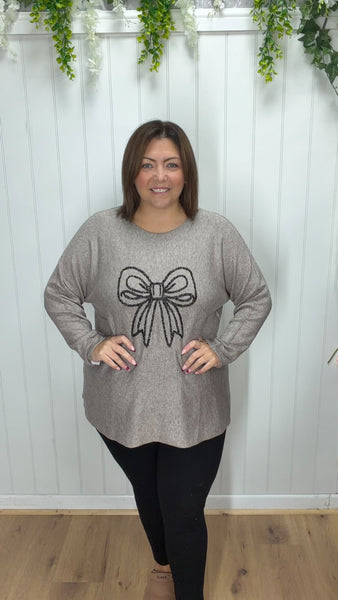Bow jumper onesize 14-24 £22.99