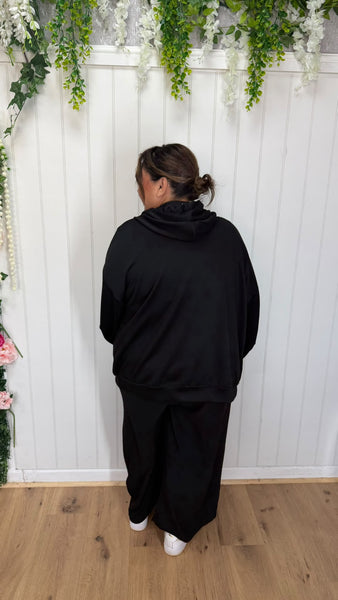 Zip Jacket onesize 18-26 £22.99
