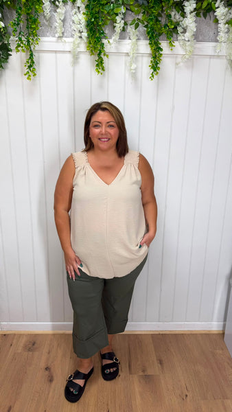 Leanne Onesize 16-24 £21.99