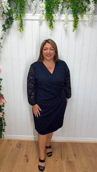 Olivia onesize 18-24 £17.99