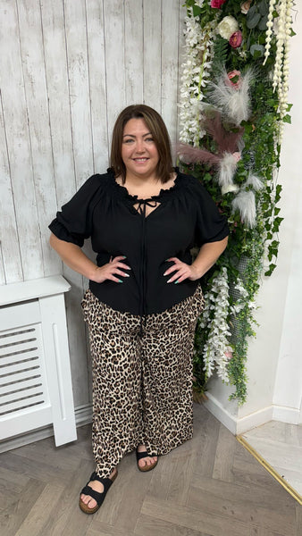 Leopard beige Wide leg trousers Onesize 16-24 £21.99