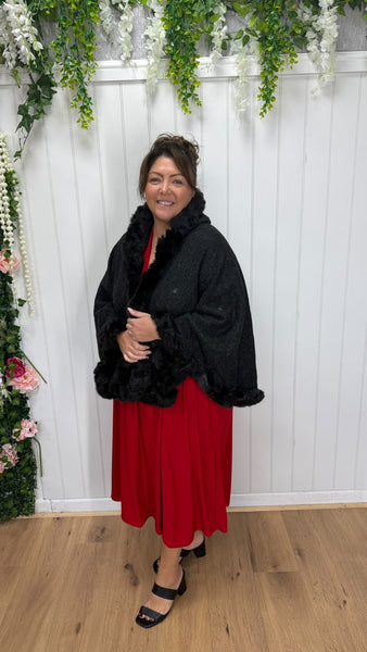 Shayla freesize cape £19.99