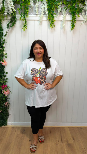T-shirt onesize 16-24 £17.99