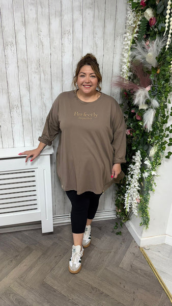 Amelia onesize 20-26 £22.99