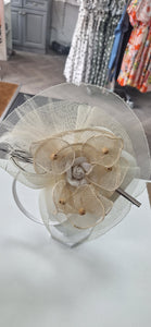 Fascinators £6