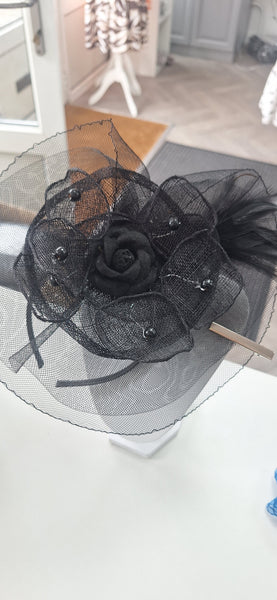 Fascinators £6