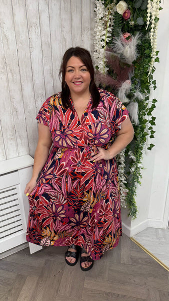 Claire Onesize 16-28 £29.99