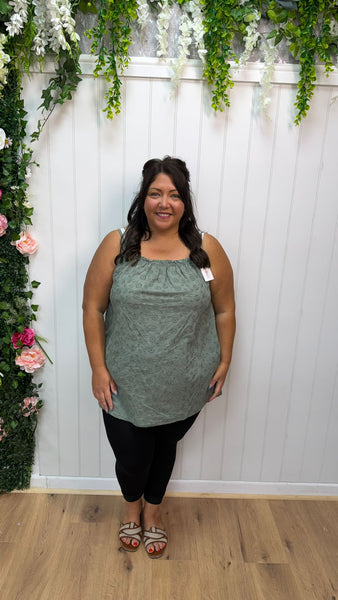 Vest onesize 18-24 £17.99