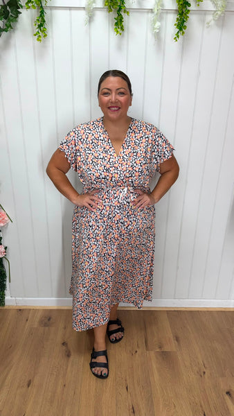Laura onesize 16-28 £29.99