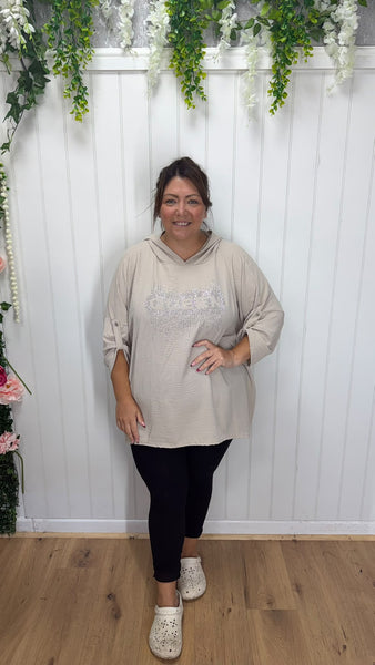 Queenie onesize 18-26 £18.99