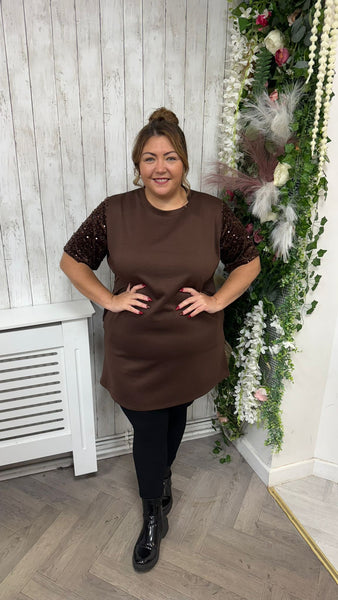 Emily onesize 16-22/24 £23.99