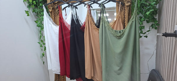 Cami Vest onesize 18 -26 £15.99