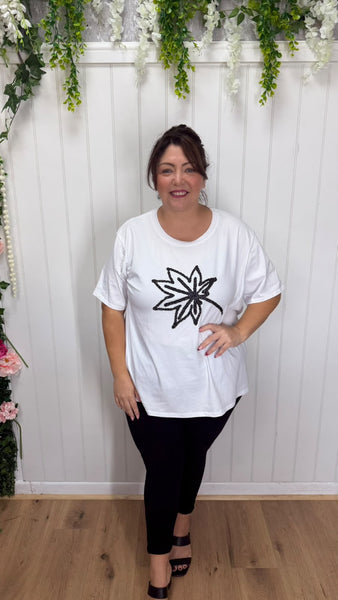 T-shirt onesize 16-24 £17.99