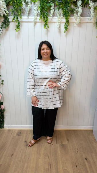 Kim Onesize 16-22 £12.99